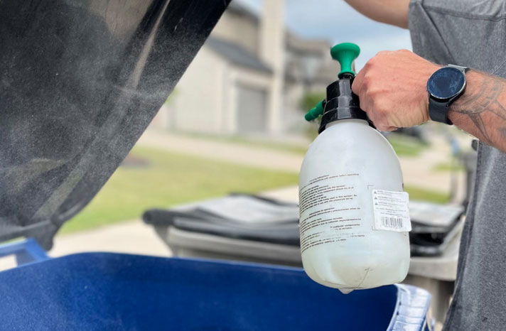 Deodorizing trash bins